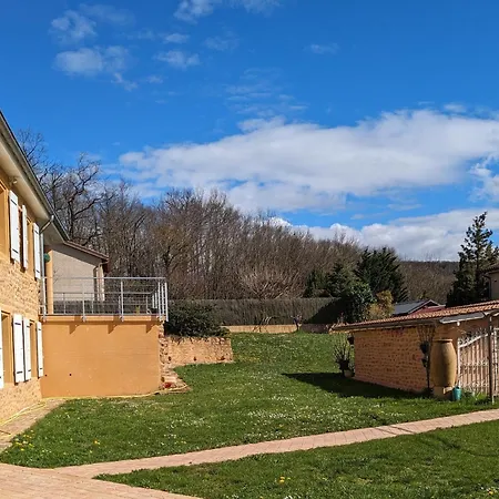 Bed & Breakfast Au Pays Des Pierres Dorees 3*
